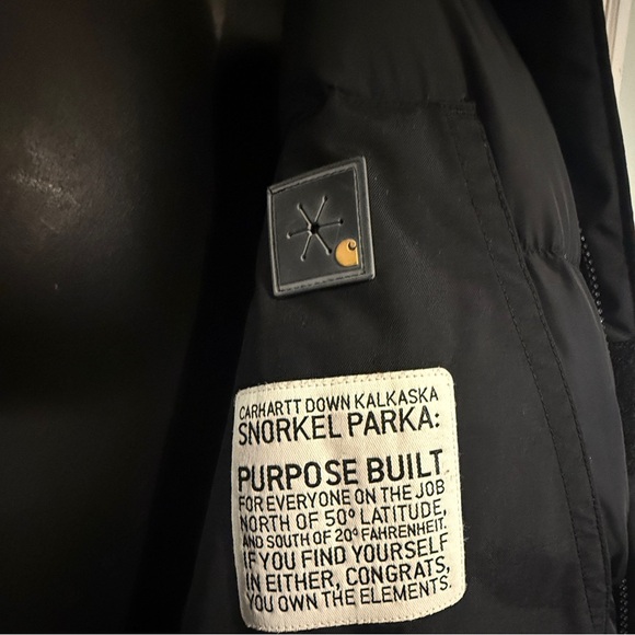 Carhartt Men's Black Puffer Jacket with Fur Hood - Picture 5 of 6